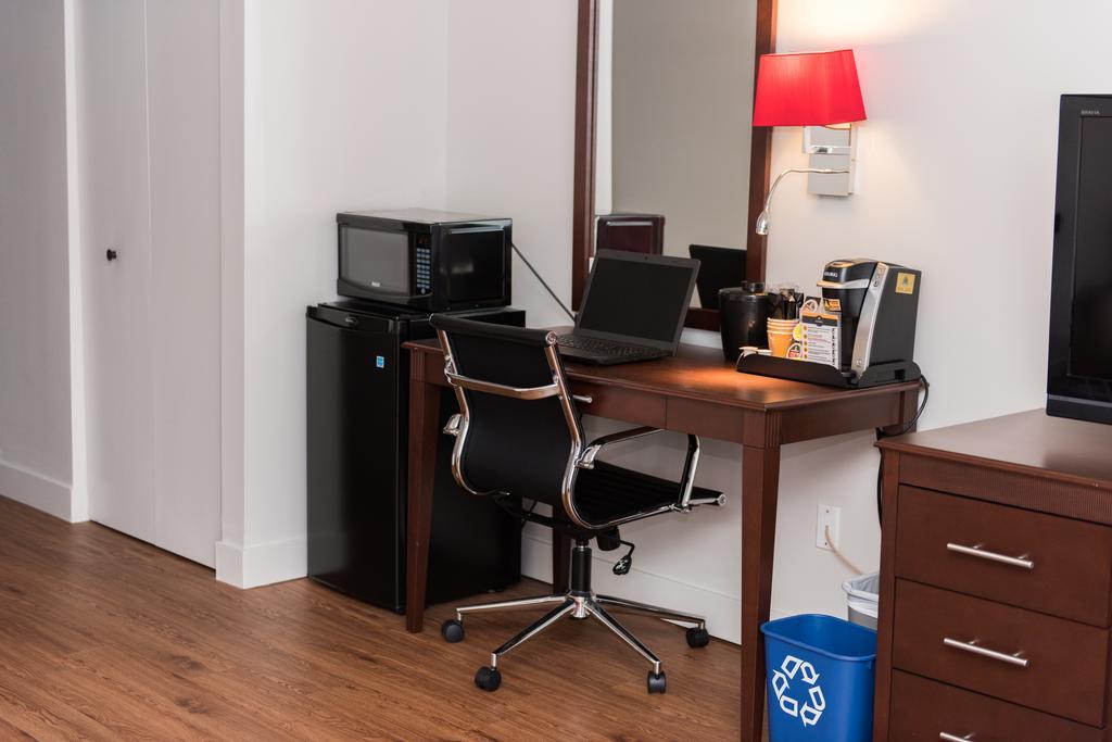 Hotel Le Floral Sherbrooke Dış mekan fotoğraf