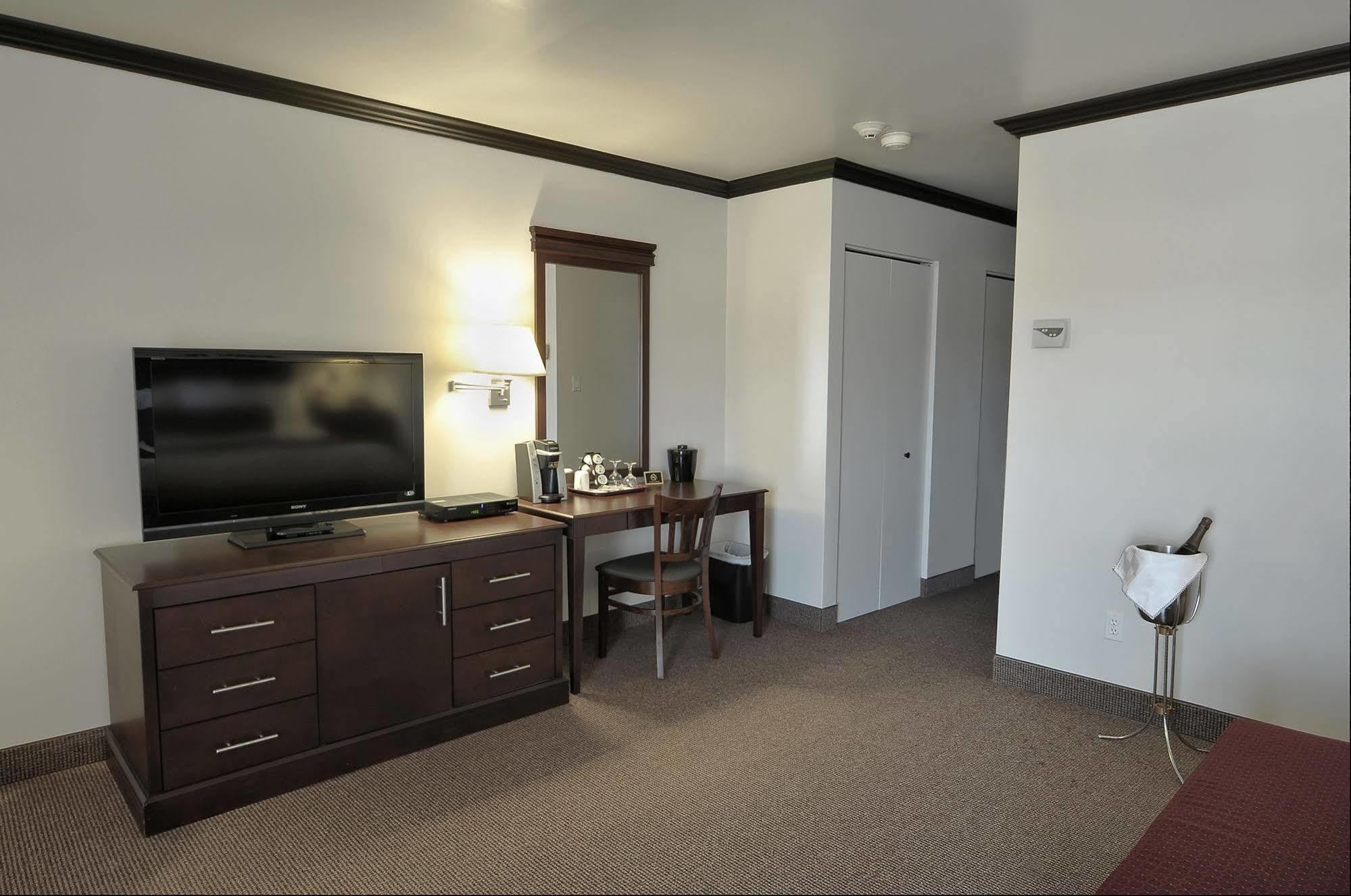 Hotel Le Floral Sherbrooke Dış mekan fotoğraf